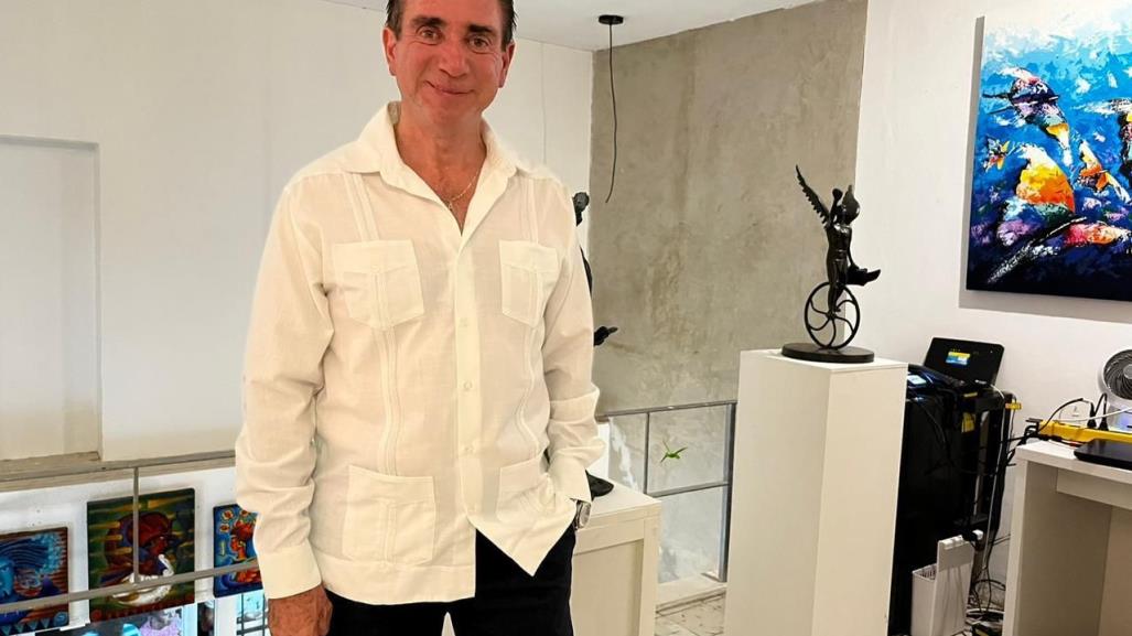 Alejandro Velasco exhibe su estilo surrealista en Mérida