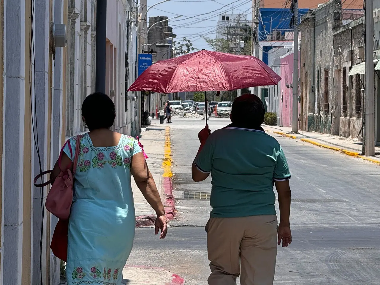 Ambiente bochornoso debido a la alta humedad y la falta de lluvias significativas en la región. Foto: Irving Gil