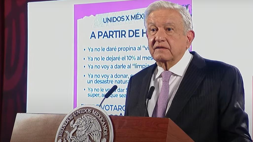 La imagen que esta dividiendo a México: Amenaza con dejar de dar propinas