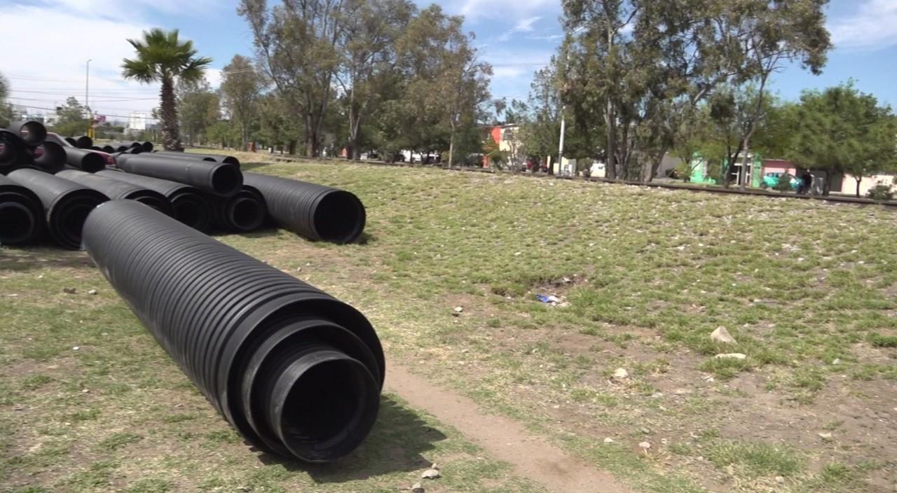 El nuevo Parque Lineal finalizará su construcción en aproximadamente un mes, aseguró el ayuntamiento. Foto: Jesús Carrillo.