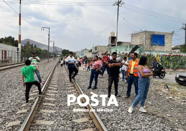 Recorre tren de vapor la Emperatriz por el Edomex