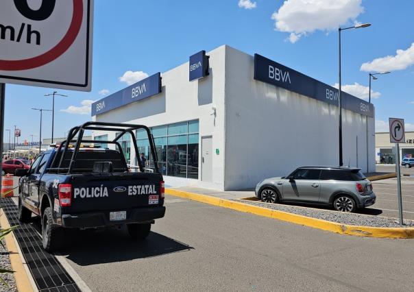 Roban 2 millones de pesos a cuentahabiente de Bancomer en Durango