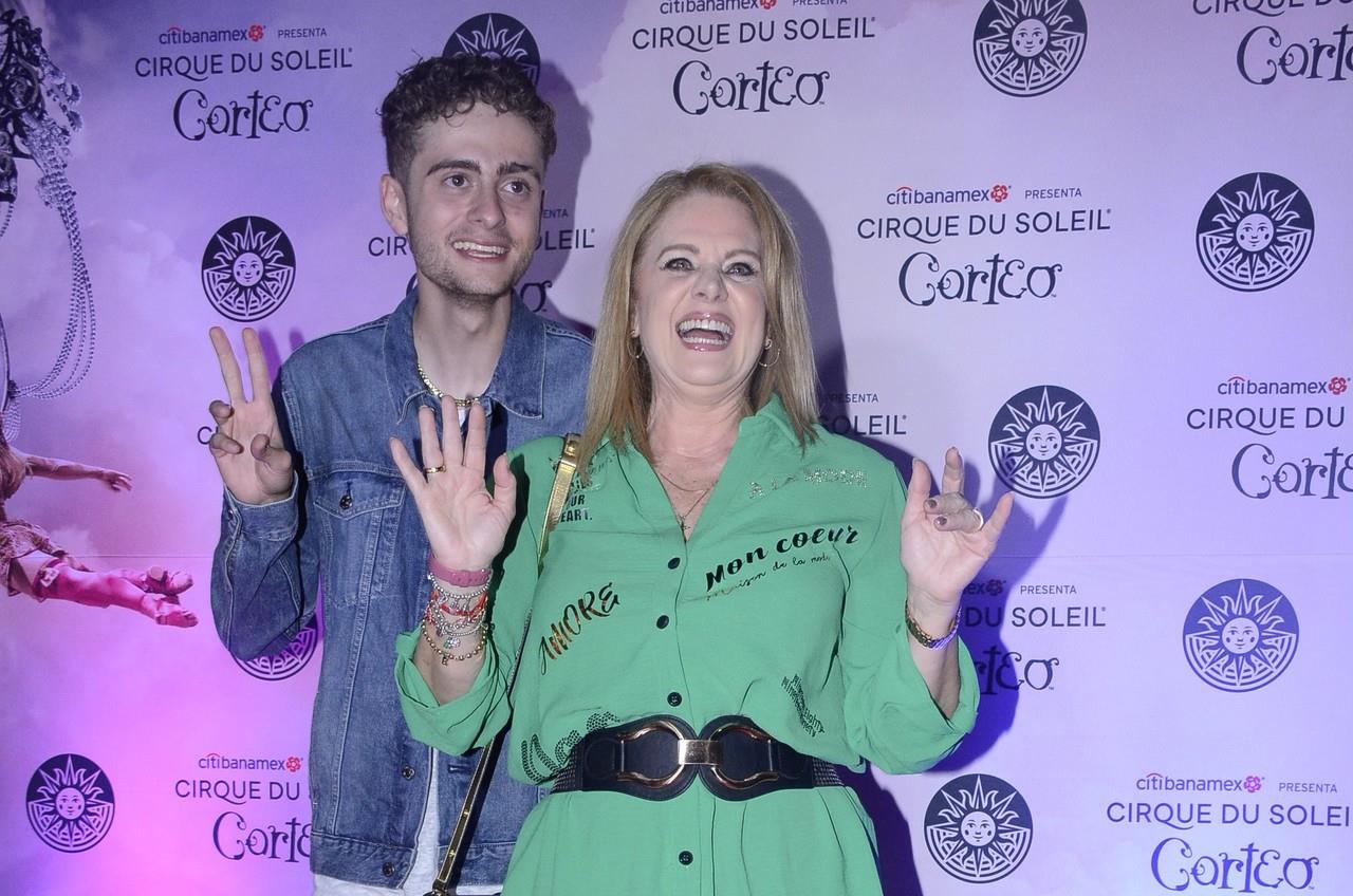 Erika Buenfil negó que su hijo Nicolás esté buscando cambiarse el apellido y ponerse el Zedillo. Foto. Especial.