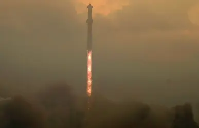 Megacohete de SpaceX completa exitoso cuarto vuelo de prueba desde Texas