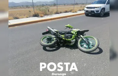 Muere un joven motociclista al derrapar junto a su amigo, que está grave