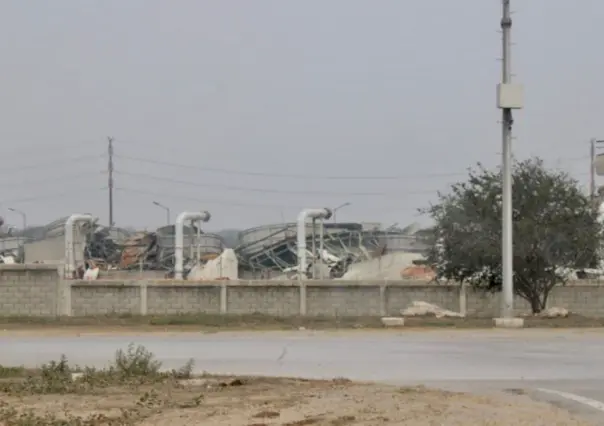 Se desploma estructura de una termoeléctrica en Altamira