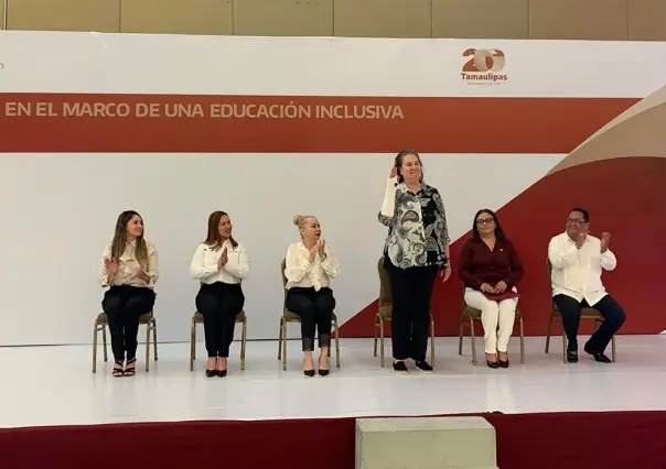 Participa personal educativo en Congreso de Educación Inclusiva