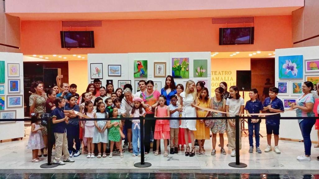 Presentan obras del taller infantil de artes plásticas en el Centro Cultural