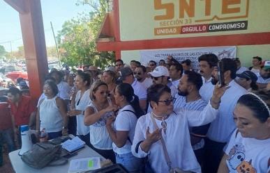 Protesta de maestros: piden la destitución del director del SNTE en Yucatán