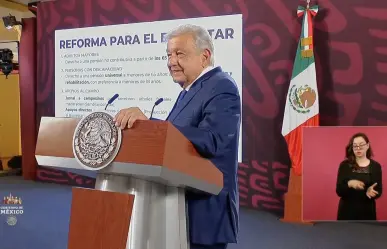 López Obrador defiende Plan C ante caída del peso