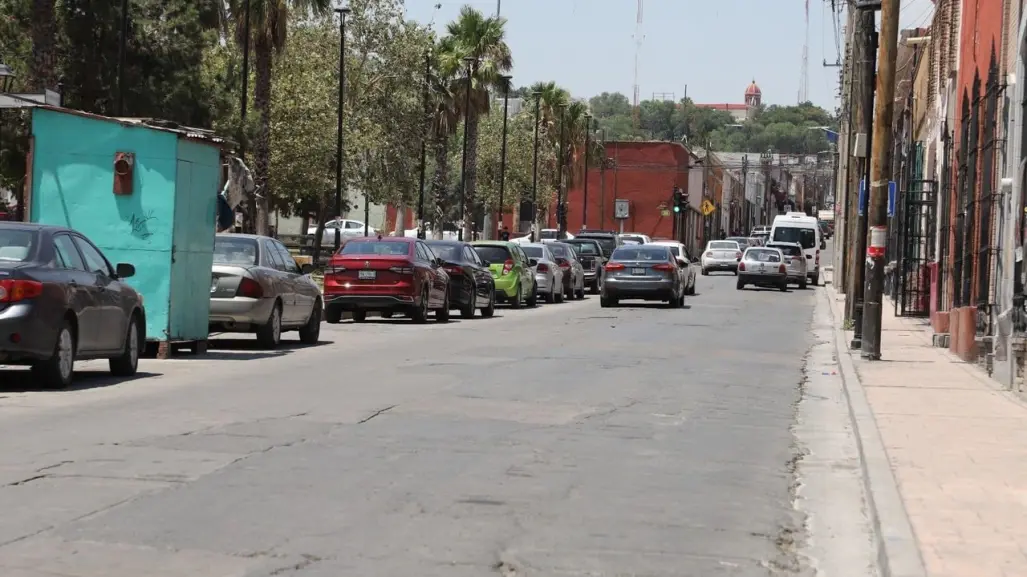 ¡Toma precauciones! Por mejora de calle Gral. Cepeda cambian rutas de transporte