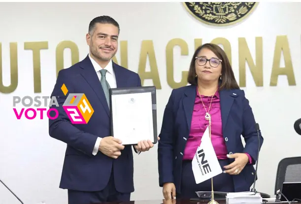 Omar García Harfuch recibió constancia de mayoría de votos como senador electo de la CDMX. Foto. Omar García H.