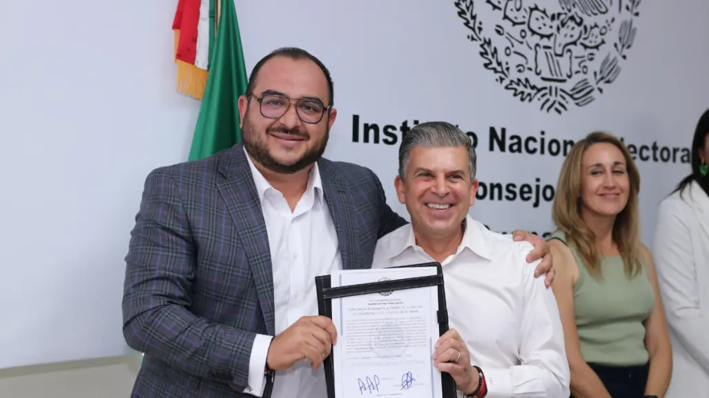 Recibe Sheffield constancia de mayoría como senador de la República