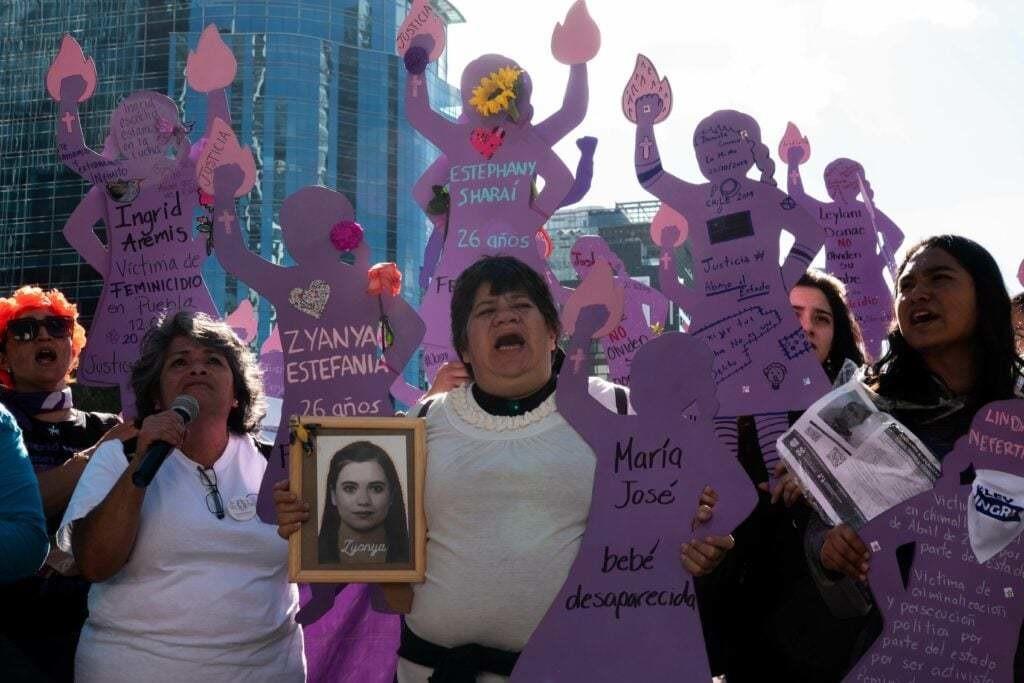 Destina Edomex 11 MDP para familias de víctimas de feminicidio