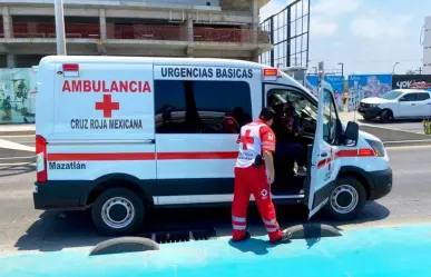 Duranguense es auxiliado en el Malecón de Mazatlán