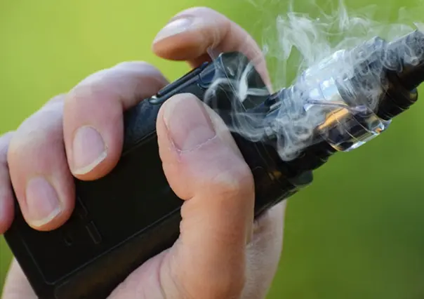 Intensifica EU esfuerzos para detener venta de cigarrillos electrónicos ilegales