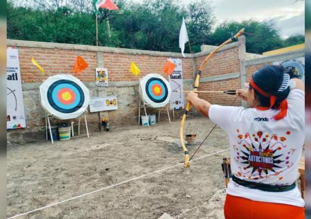 Rescatando nuestras raíces: Realizan 1er Torneo de Arquería Tradicional Toxcatl