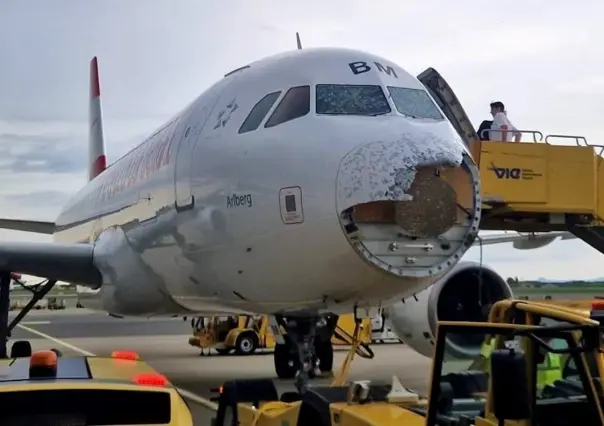 Granizada destruye frente y parabrisas de avión de Austrian Airlines