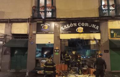 Explota la taquería Salón Corona en el Centro Histórico; no hay heridos