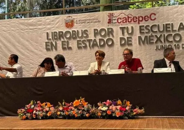 Librobús por las escuelas: Fomento de la lectura en el Edomex