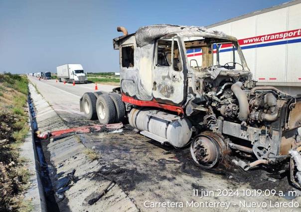 Incendio de Pipa en la Autopista La Gloria - San Fernando