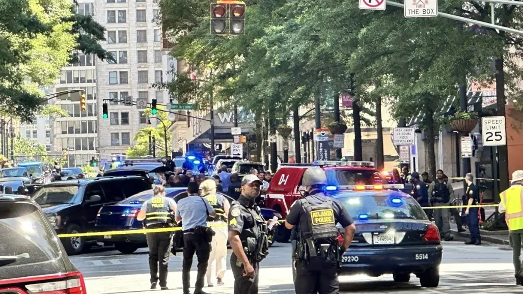 Tiroteo deja cuatro heridos en centro comercial de Atlanta