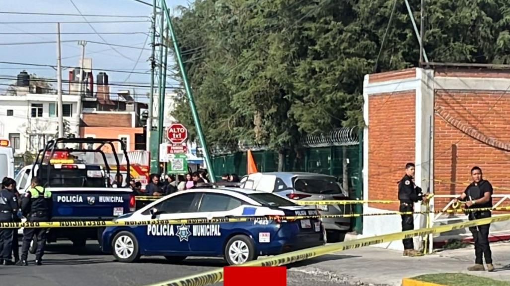 Fallece un menor al sufrir un ataque a balazos en Puebla frente a un colegio