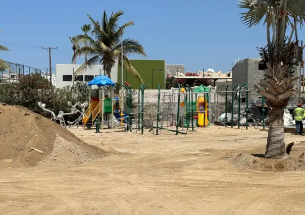 Remodelan parque Arcos del Sol en Cabo San Lucas