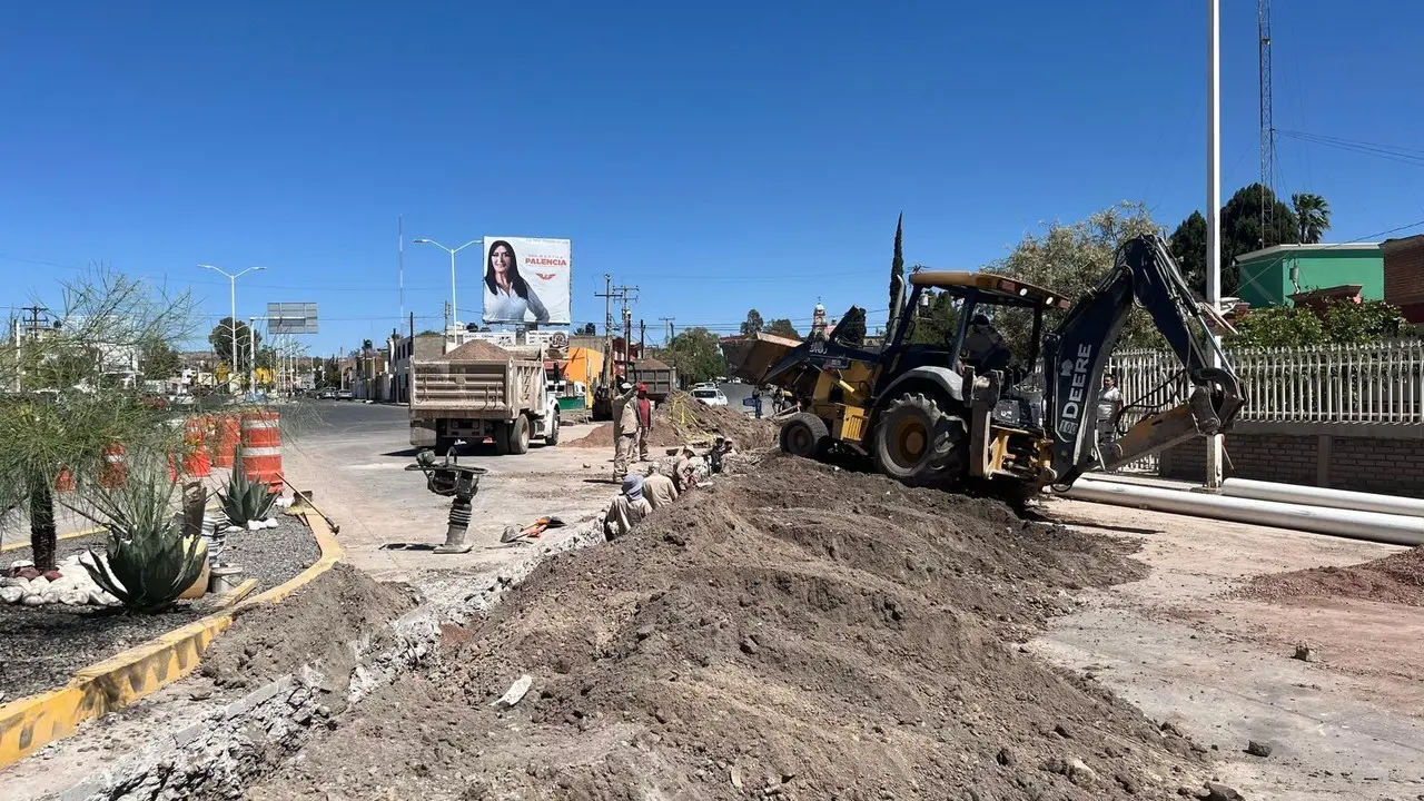 Este año ha sido complicado para la industria de la maquinaria pesada, por la falta de obra. Foto: Jesús Carrillo.