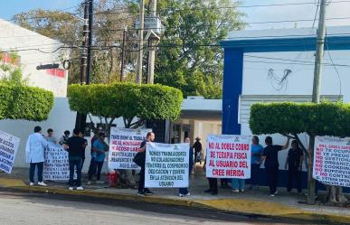 Más protestas en Mérida: trabajadores del CREE  denuncian irregularidades