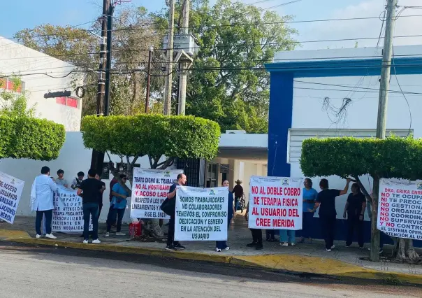 Más protestas en Mérida: trabajadores del CREE  denuncian irregularidades