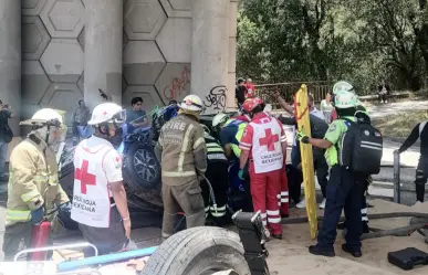 Tres lesionados deja carambola en la México-Toluca