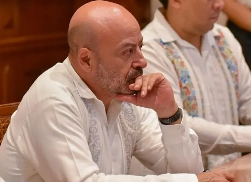 Renuncia Renato Sales a la Fiscalía de Campeche