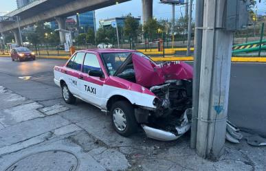 Hallan taxi abandonado tras accidente en Periférico Sur