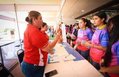 Macro Feria de Becas y Opciones Educativas en Monterrey