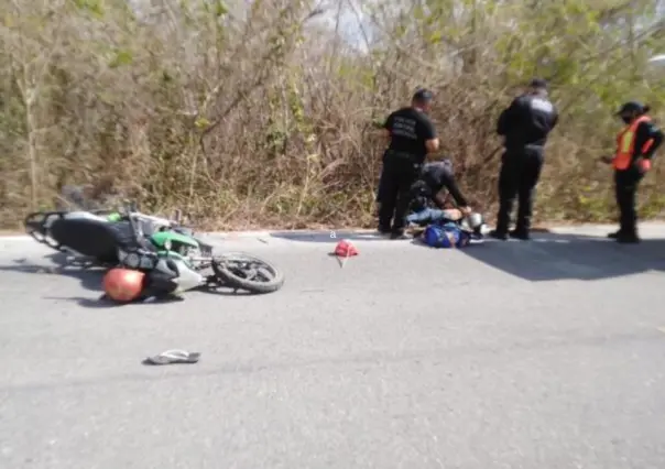 Motociclista ebrio derrapa y sufre fracturas en la carretera Dzidzantún-Yobaín