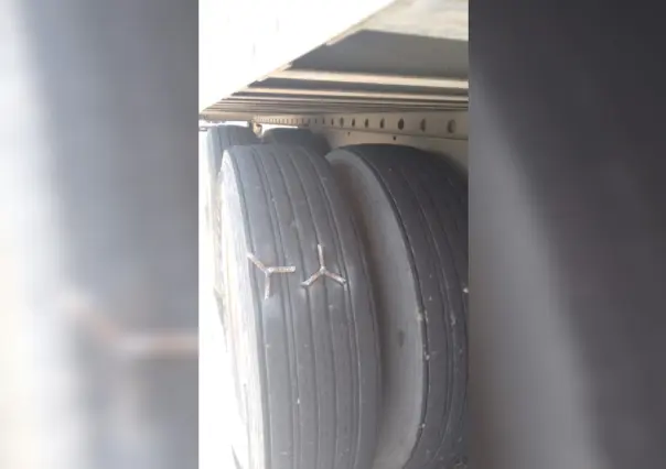 Al menos 5 vehículos dañados por ponchallantas en la Supercarretera a Mazatlán