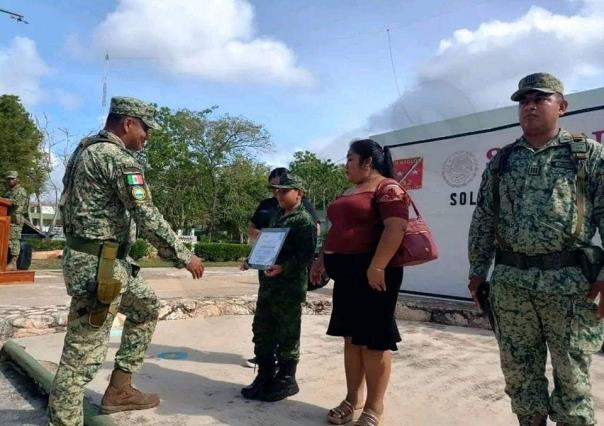 Niño yucateco cumple su sueño de ser soldado