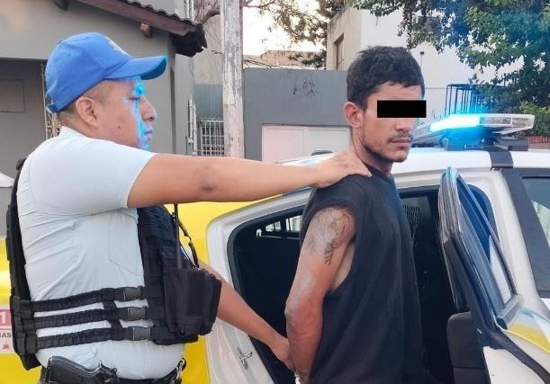 Detienen a hombre por robar cableado