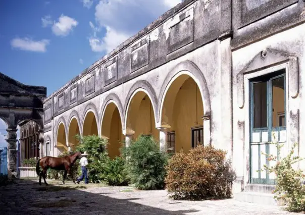 Descubre la hacienda Yaxcopoil: Historia y belleza colonial en Yucatán