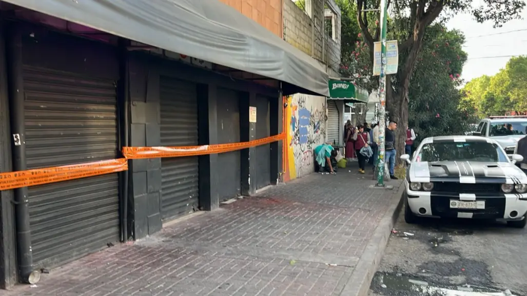 Desalojan bar en la Cuauhtémoc por vender alcohol a menores de edad, esto pasó