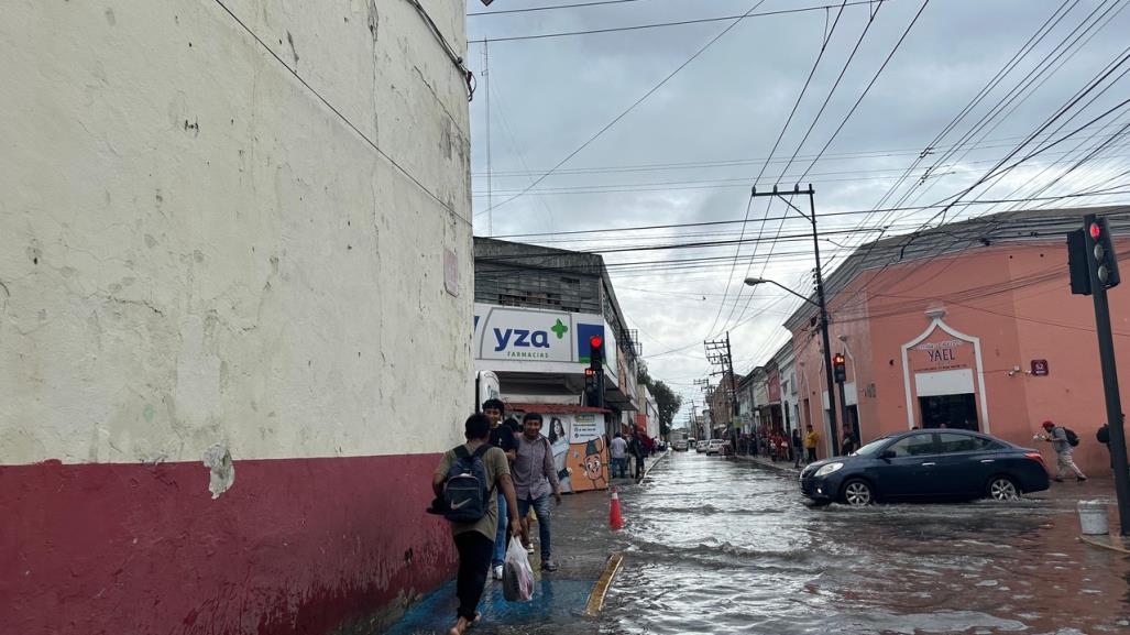 ¿Chaac se molestó?: Torrenciales lluvias dejan inundadas las calles de Mérida