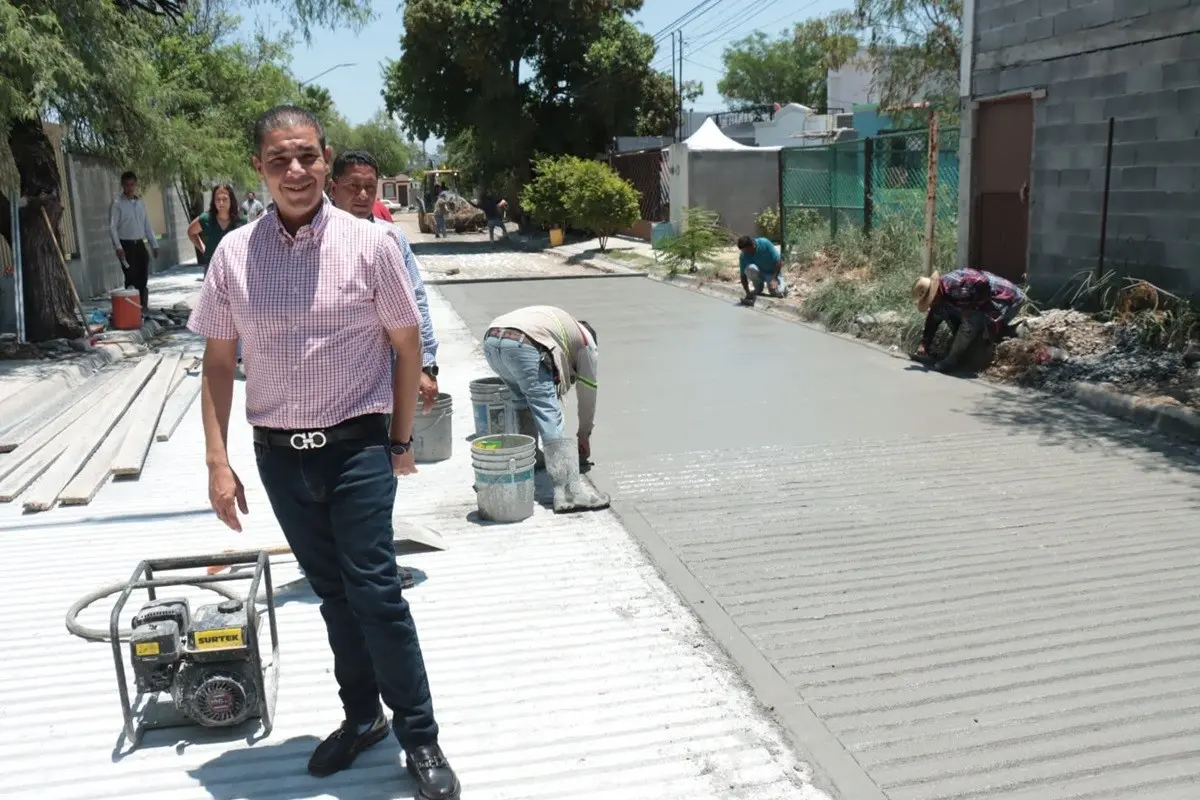 Avanza 30% pavimentación en la colonia Riberas de Santa  María en Juárez