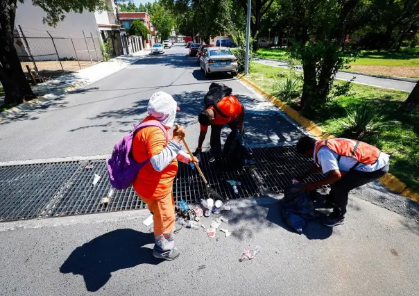 Inicia Monterrey limpieza de drenaje para evitar inundaciones