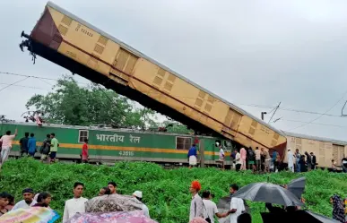 Choque de Trenes en la India: al menos 15 muertos y más de 50 heridos
