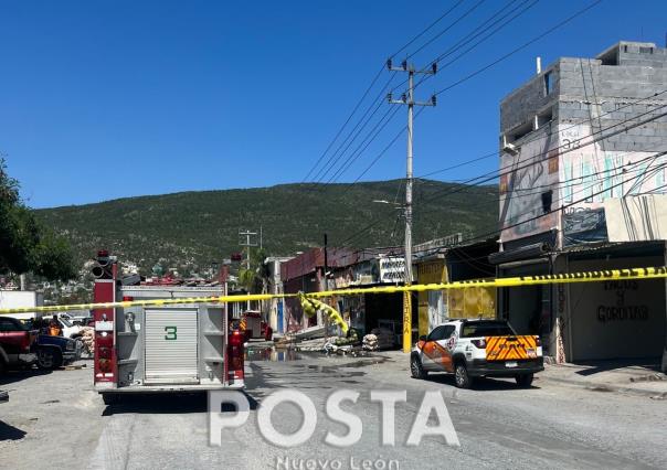 Se incendia frutería en Aztlán