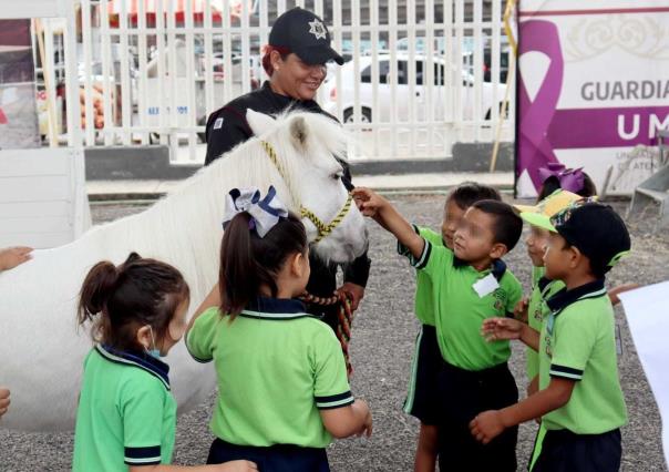 Guardia Estatal Montada mantiene proximidad con la sociedad