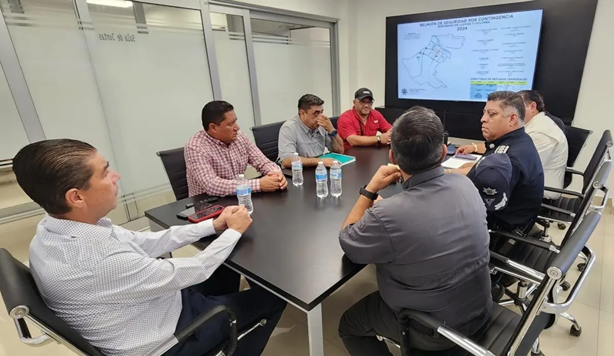 Prepara Francisco Treviño plan de trabajo estratégico ante pronóstico de lluvias