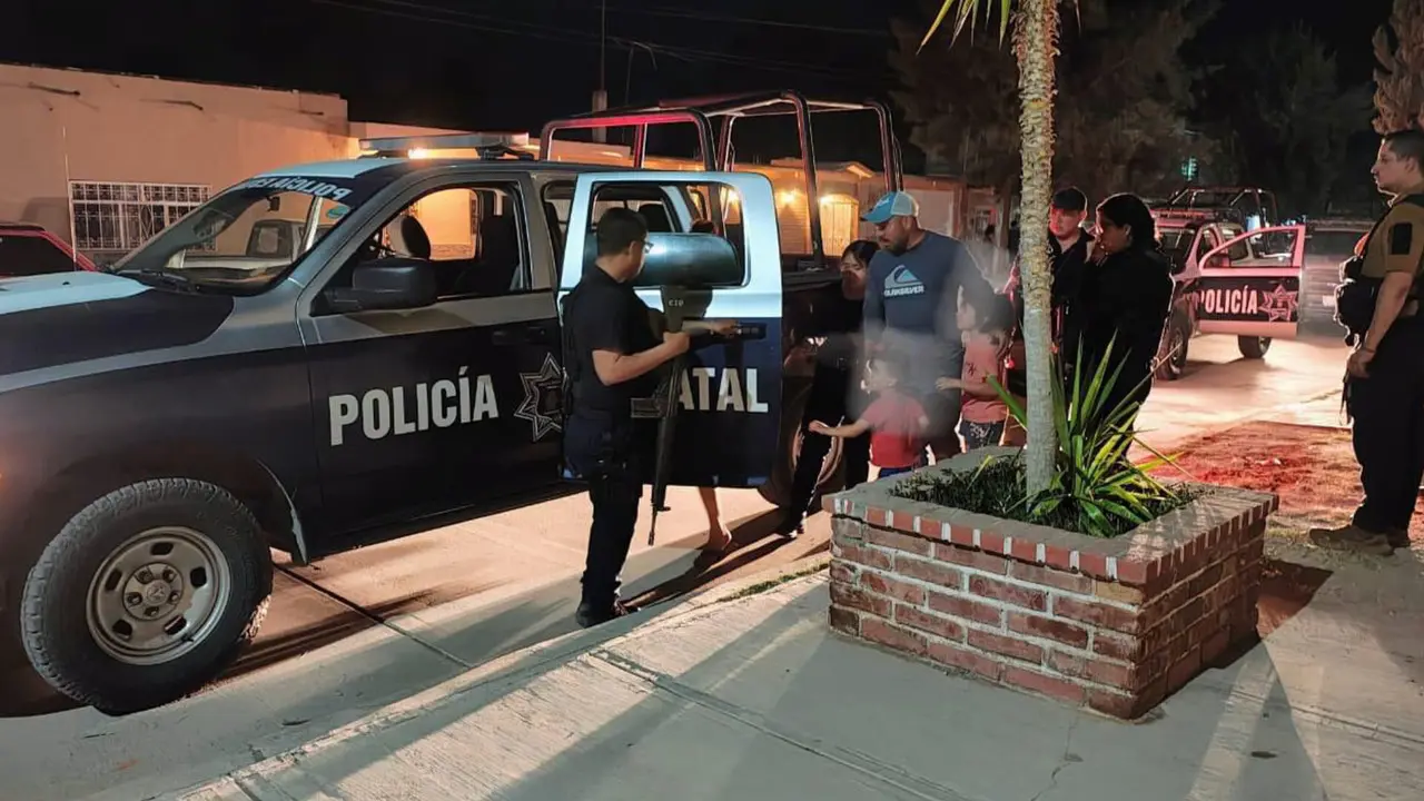 Rescatan a tres menores por omisión de cuidados, la madre padece adicciones