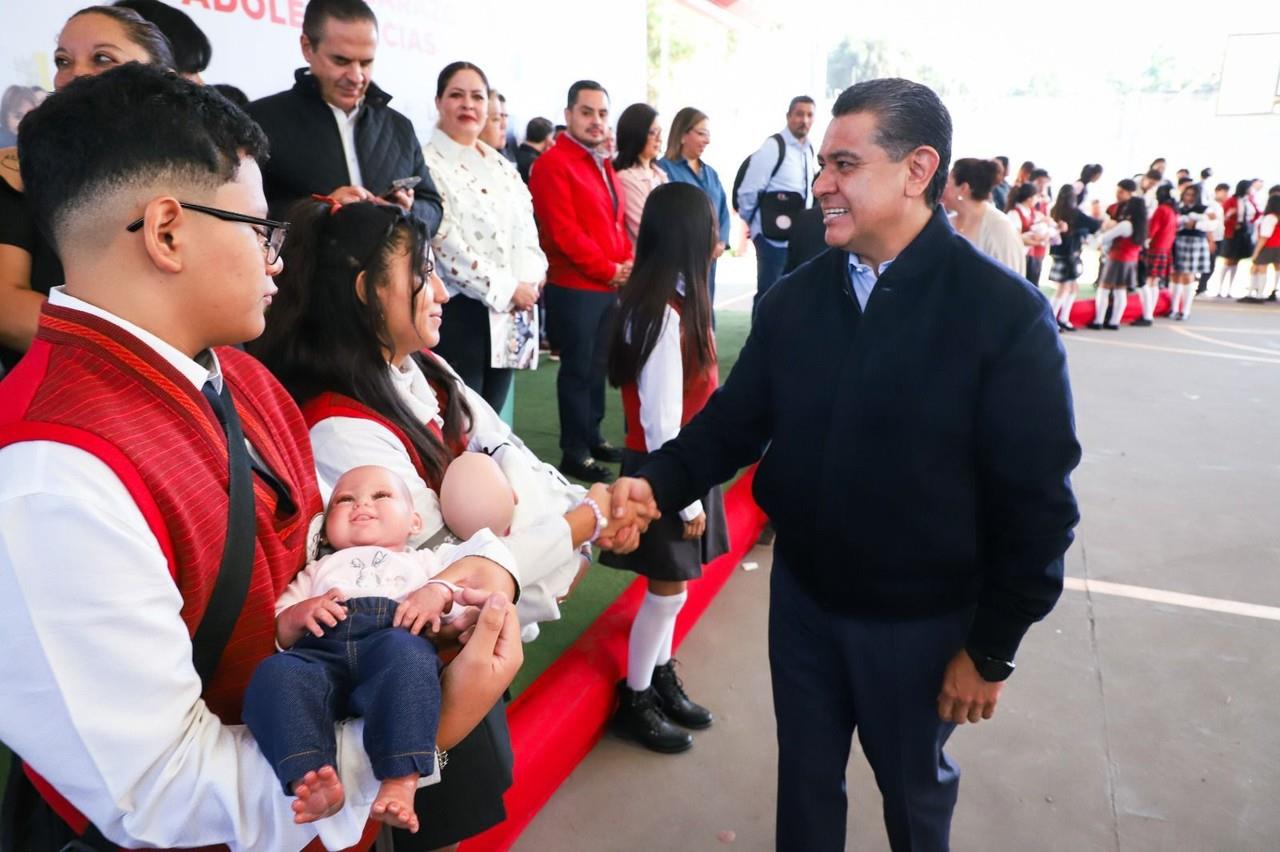 Retoman en secundarias estrategia de prevención de embarazos en adolescentes